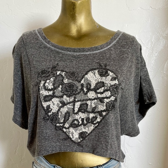 Cozy Slouchy LOVE to LOVE Appliqué LACE Heart Motif TOP Size Medium - Picture 6 of 14